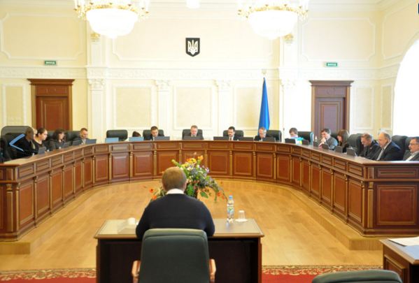 ВСЮ внесет представление об увольнение судьи Киевского апелляционного хозяйственного суда Л. Репиной за нарушение присяги
