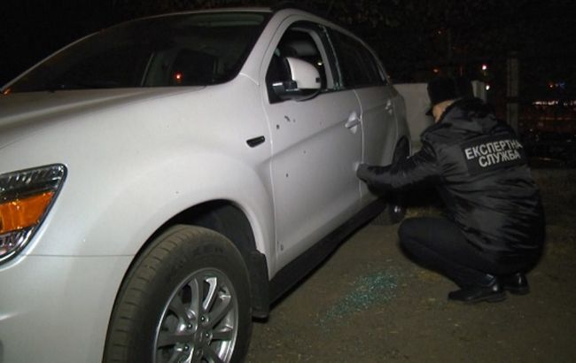 На столичной автостоянке ночью произошел взрыв