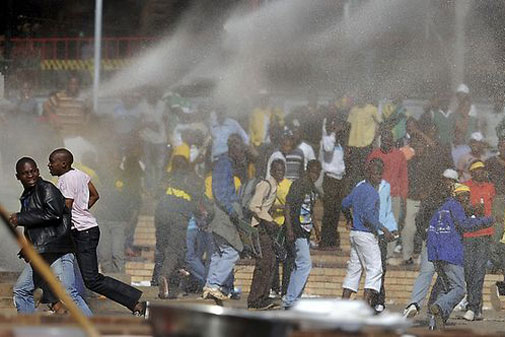 В ЮАР продолжаются протесты студентов