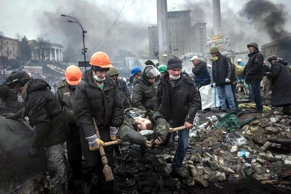 П. Порошенко требует передачи в суды дел о преступлениях на Майдане