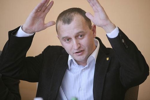 Суд сегодня рассмотрит ходатайство о продлении ареста для Ю. Сиротюка