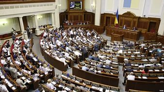 ВР приняла Закон "О внешней трудовой миграции"