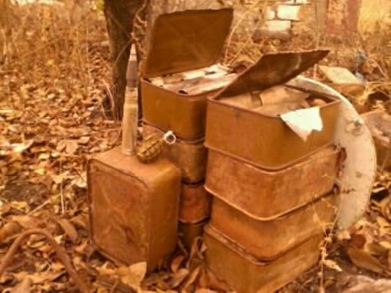 В Донецкой области обнаружен заминированный тайник со снарядами 