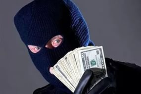 Вооруженные лица ограбили пункт продажи лотереи в Кировоградской области