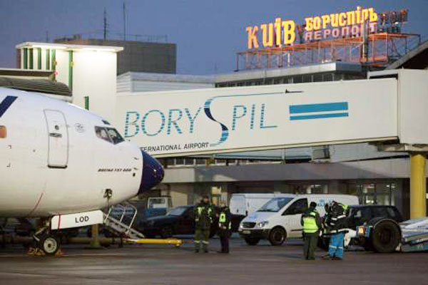 Руководство аэропорта "Борисполь" заключало заведомо убыточные контракты, - СБУ
