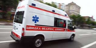 Житомирская область: спасатели освободили карету "скорой помощи" из ловушки