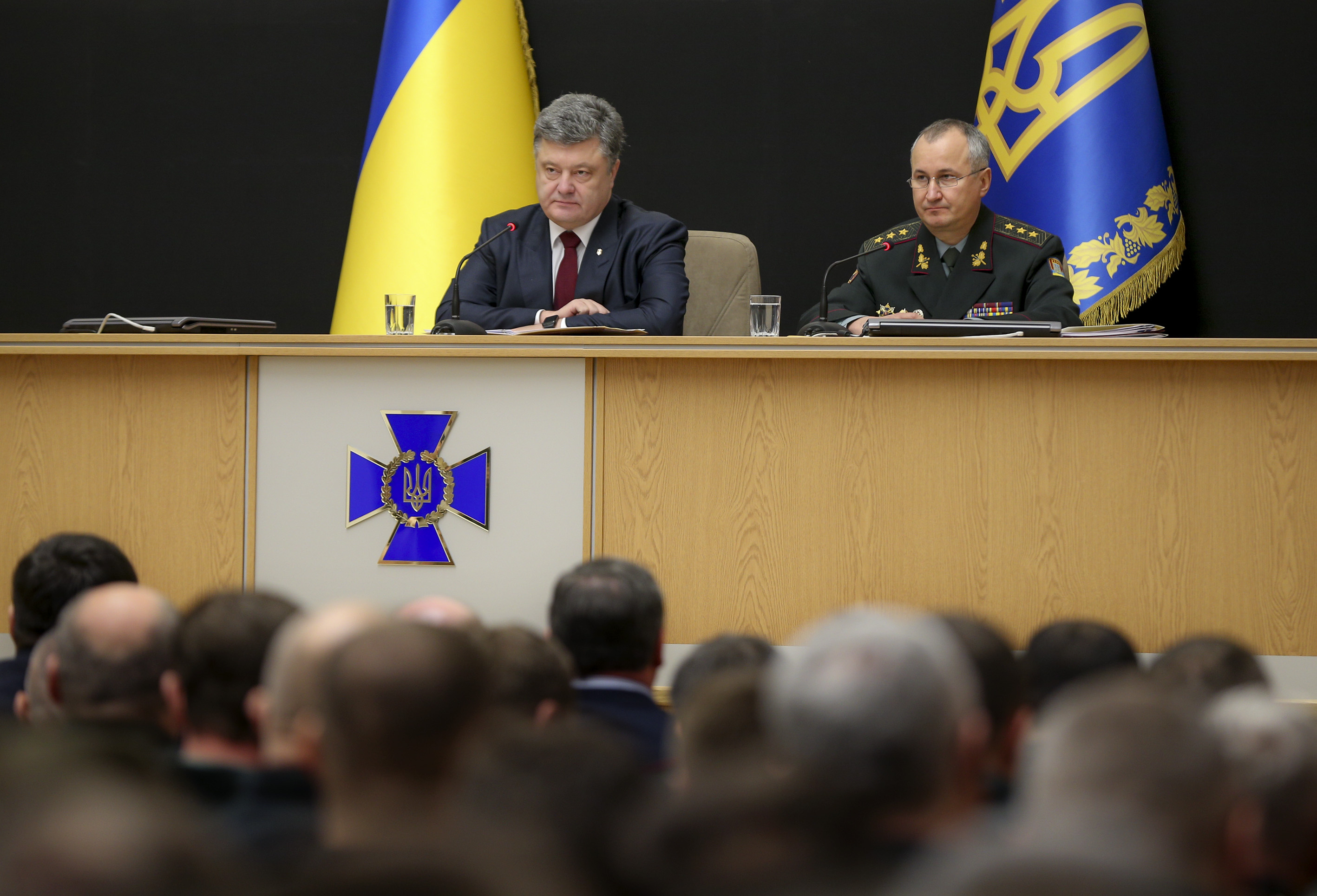 Мы создали фактически новую Службу безопасности Украины, - П. Порошенко