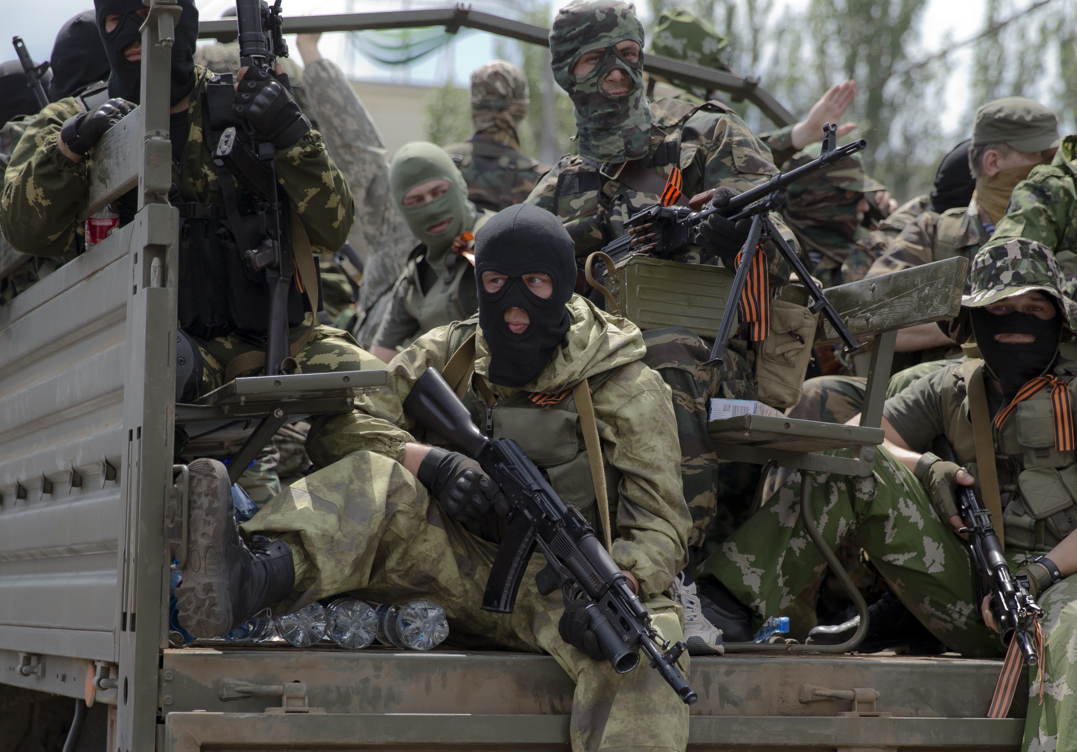 В международный розыск объявили 13 боевиков, которые действовали в зоне АТО