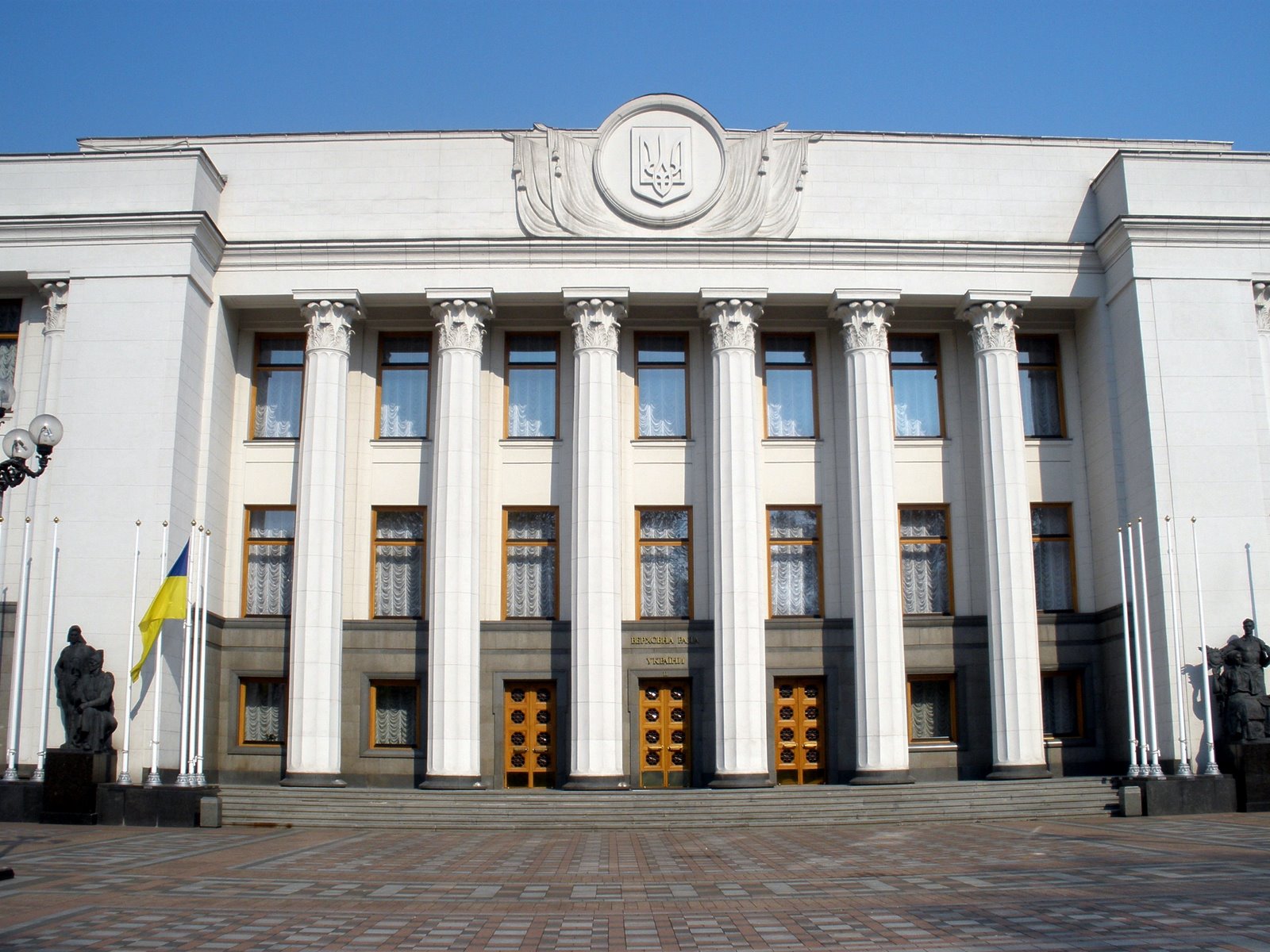 Одного голоса не хватило для отмены скандальной поправки, необходимой для безвизового режима с ЕС