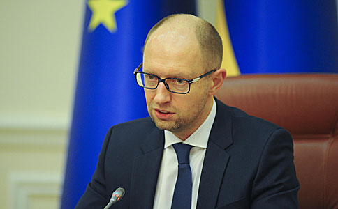 А. Яценюк: Осуществляется постоянное давление на отдельных министров и на Правительство в целом