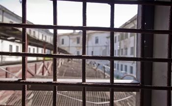 За взятку двое правоохранителей «загремели» за решетку на 5 лет