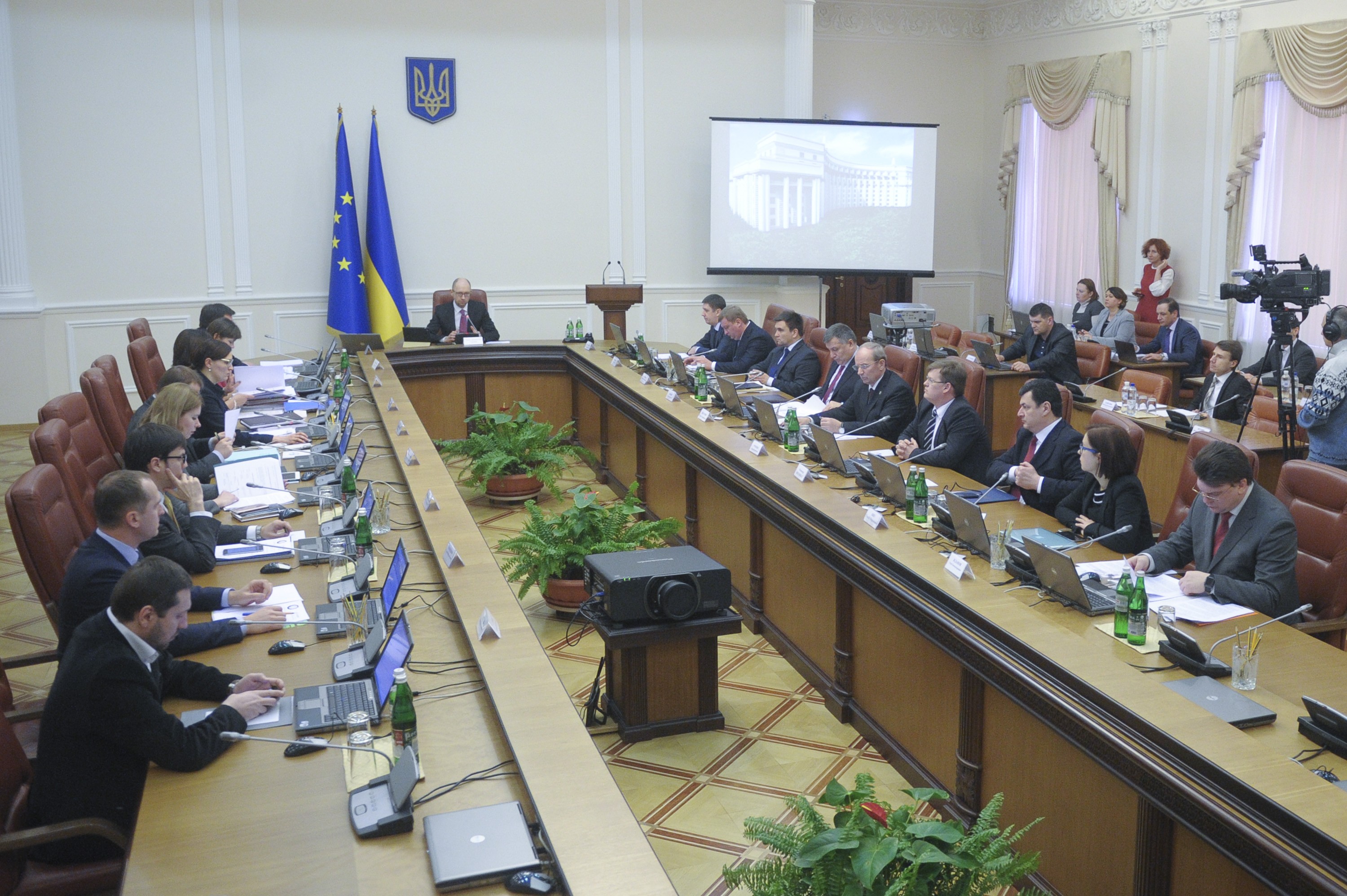 Видеотрансляция заседания Кабинета Министров Украины