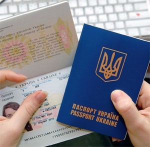 Крымчане не получат визу без украинского паспорта