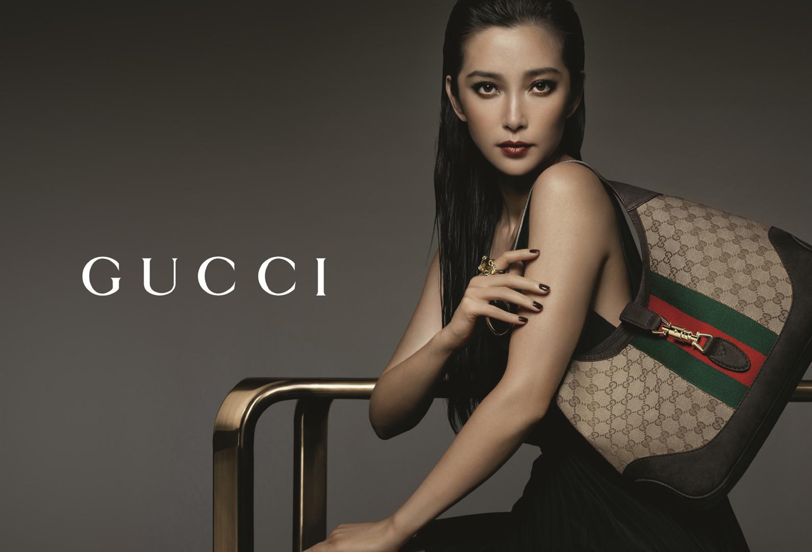 В Британии запретили рекламу Gucci 