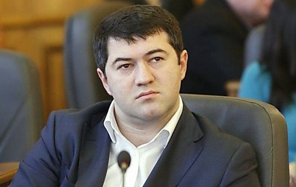 Комитет Верховной Рады не решился рекомендовать главу ГФС Р. Насирова к отставке