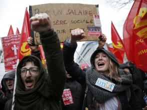 Во Франции продолжаются протесты: Евро-2016 помехой не станет