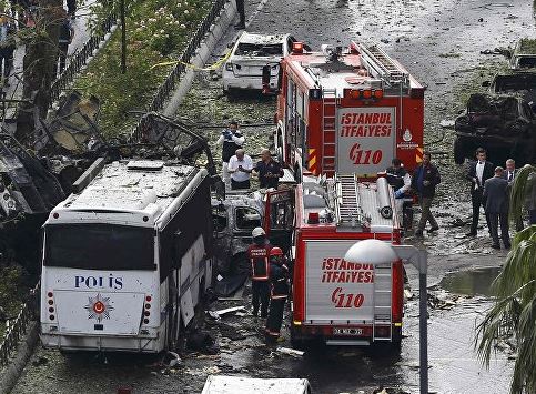 В результате взрыва в Стамбуле погибли 11 человек