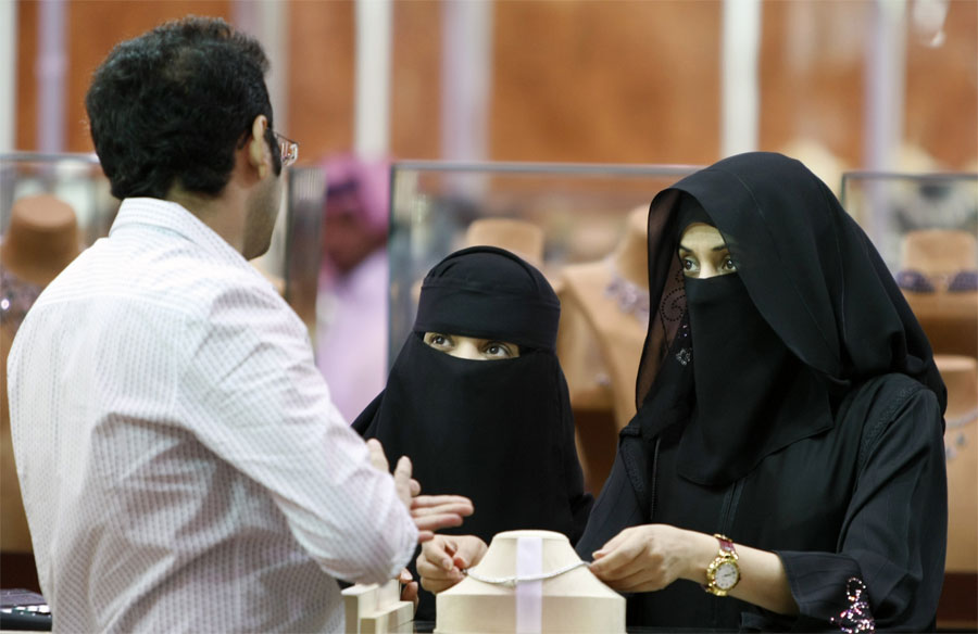 В Саудовской Аравии мужчинам позволили есть собственных жен