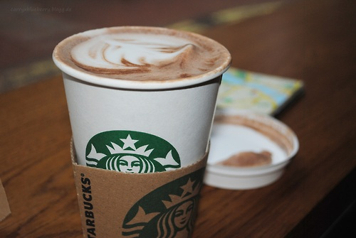 На Starbucks подали в суд за недолив кофе