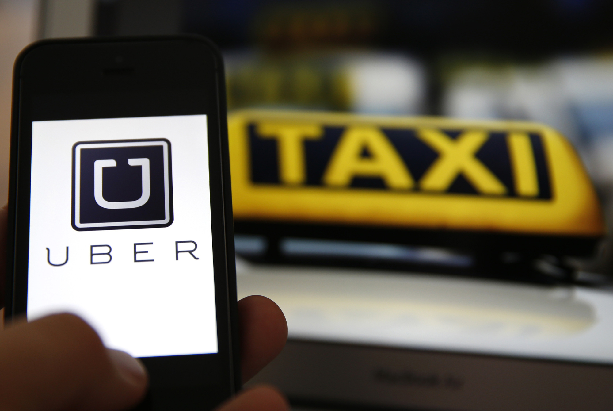 Сегодня в Киеве заработает такси Uber