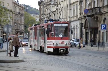 При закупке трамваев чиновники украли из бюджета более 2 млн грн. 