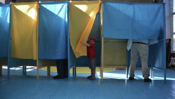 Полиция открыла 14 уголовных производств за время голосования на довыборах в Раду