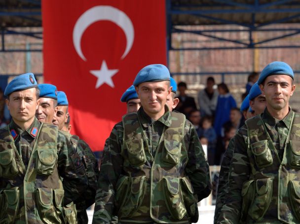 Суд Греции перенес заседание по делу турецких военных  