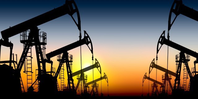 Нефть дешевеет после роста в предыдущие две сессии
