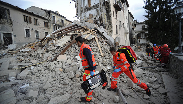 Число погибших от землетрясения в Италии составляет уже больше 240 человек