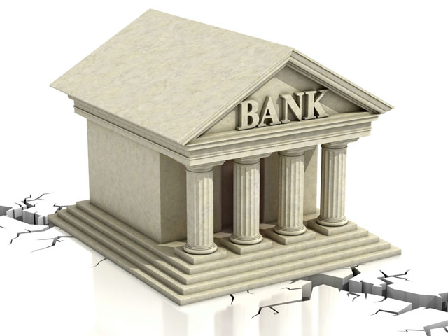 Суд обязал владельца банка-банкрота вернуть депозит