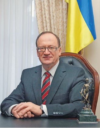 Функция повторной кассации после реформы не исчезнет, — экс-судья Конституционного Суда А. Пасенюк