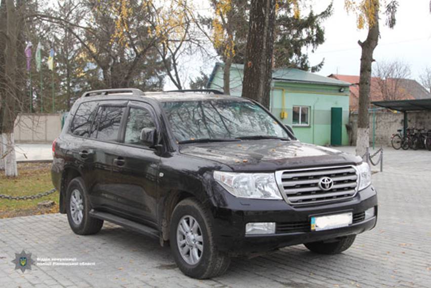 На Ровенщине  задержали элитных автоугонщиков