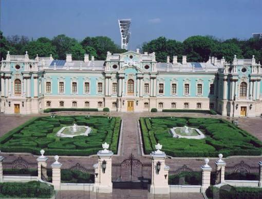 Правительство выделило 60 млн грн на ремонт Мариинского дворца в Киеве