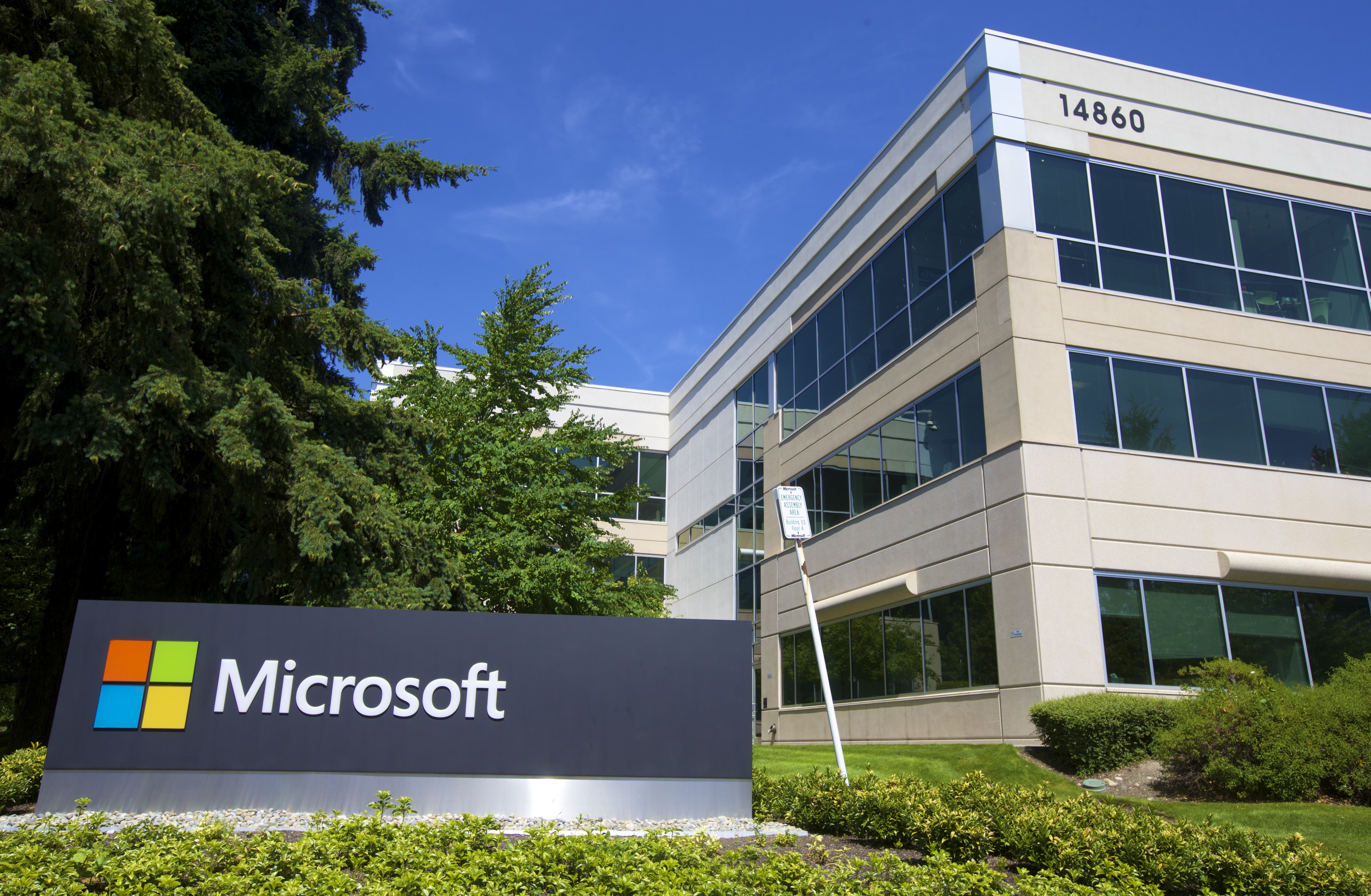 Россия возбудила дело против Microsoft