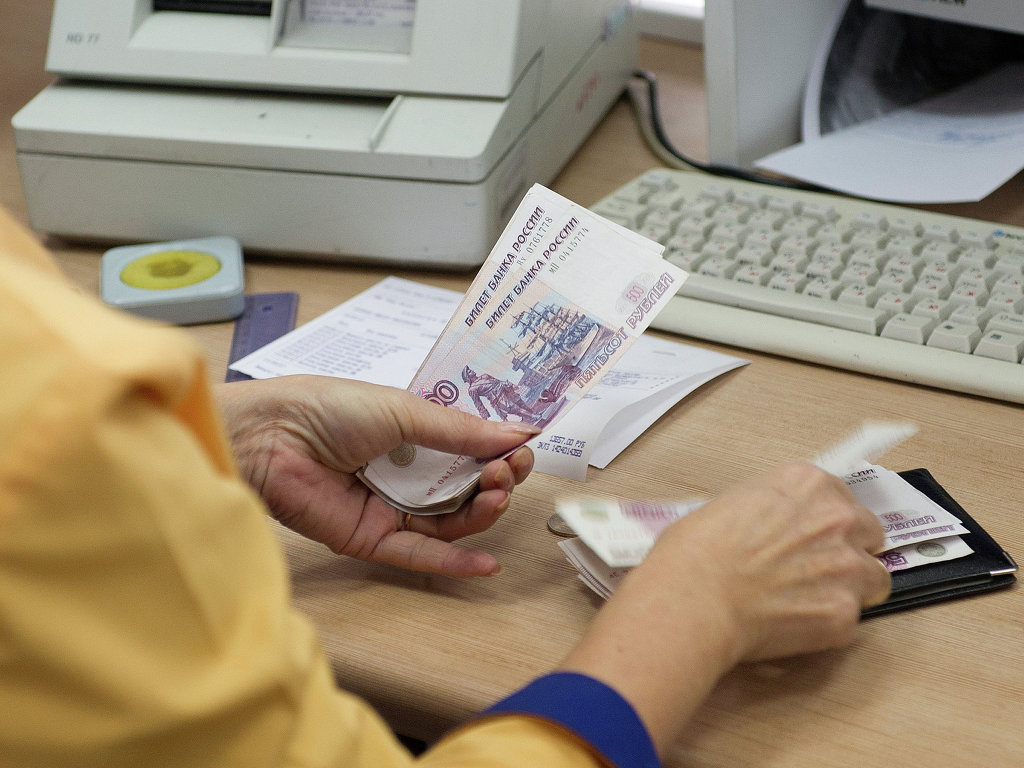 Госдума России выплатит пенсионерам 5 тыс. руб. вместо повышения пенсий