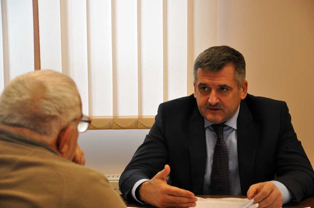 Украинцы жалуются на действия должностных лиц Высшей квалифкомиссии судей и органов прокуратуры