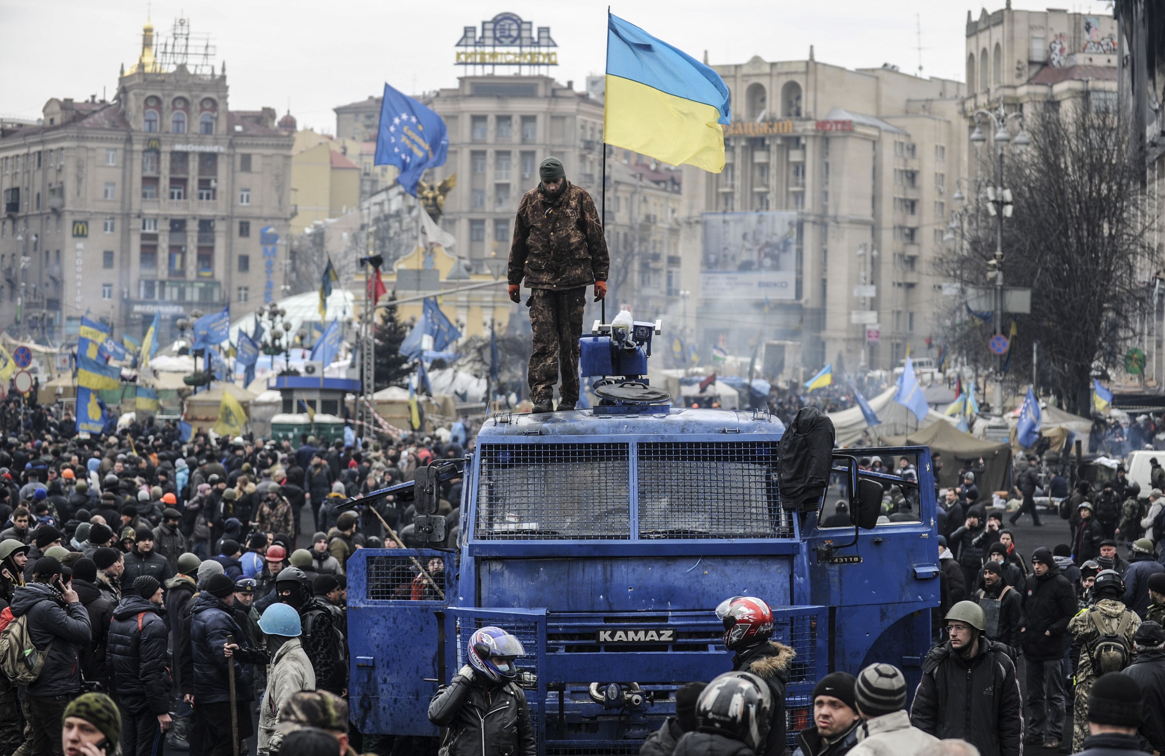 Участник Майдана: сейчас происходит контрреволюция. ВИДЕО