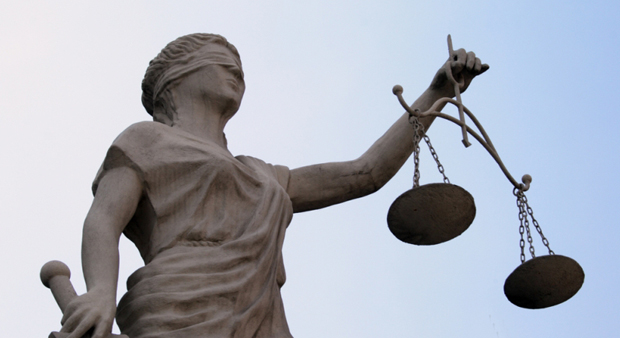 Предусматривает ли новый закон о Конституционном Суде реальный механизм защиты прав?