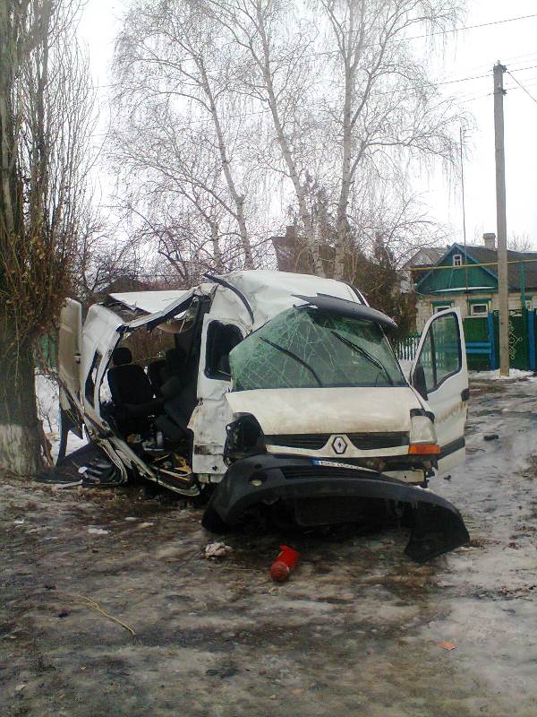 На Луганщине в ДТП травмировались 10 человек