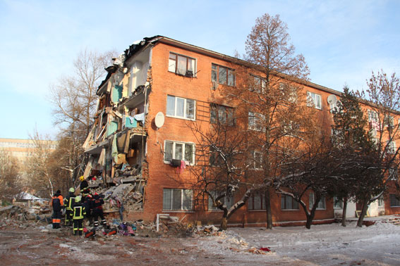 Полиция открыла уголовное дело по факту обвала общежития в Чернигове