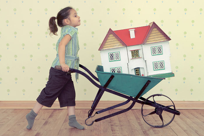 Приобретение прав ребенка на недвижимое имущество предлагают реализовать
