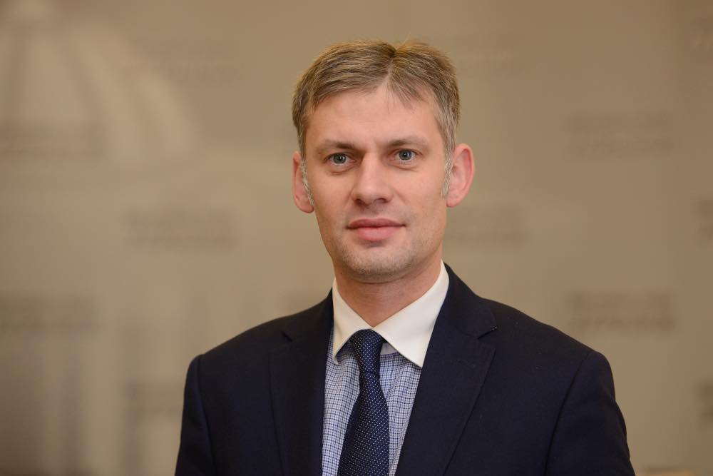 Народный депутат Р. Сидорович допущен к конкурсу в Верховный Суд