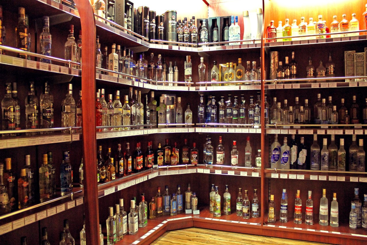 В АМКУ обязали Киевсовет отменить запрет продажи алкоголя ночью