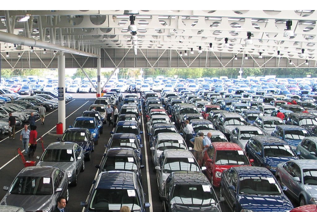 Автомобильный рынок Украины предлагают реформировать и улучшить
