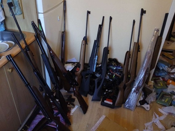 Оружейный арсенал найден в квартире киевлянина