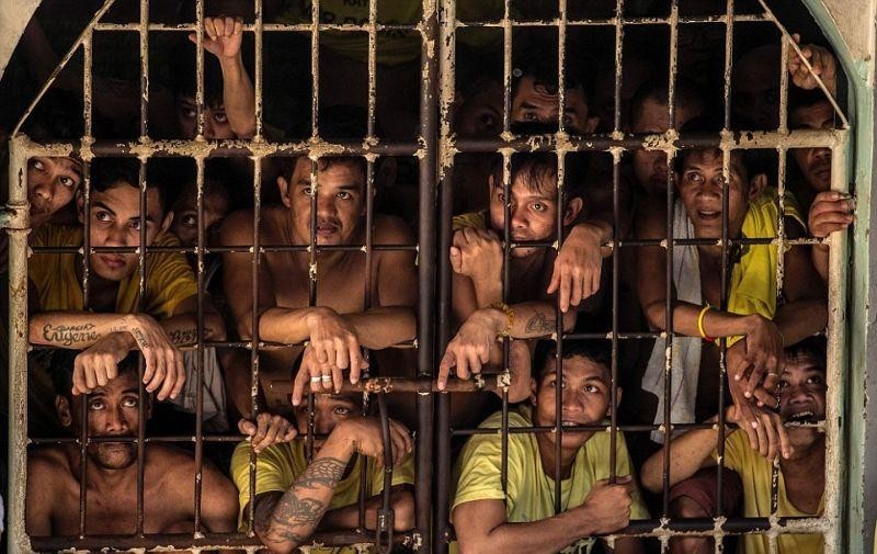 С филиппинской тюрьмы сбежало больше 100 преступников