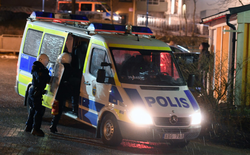 В Стокгольме полиция открыла огонь по иммигрантам