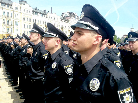 Вместе с полицией патрулировать Киев будет новое общественное формирование 