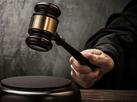 Главу Михайловского сельсовета будут судить за требование 5 тыс. долл. взятки