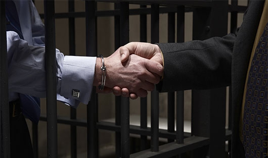 Адвокатам могут разрешить в нерабочие дни посещать осужденных
